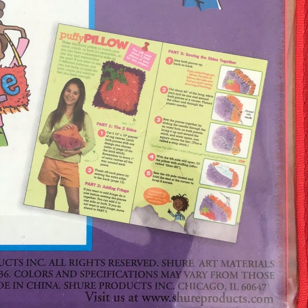 Latch Hook Book & Set - Picture 15 of 16